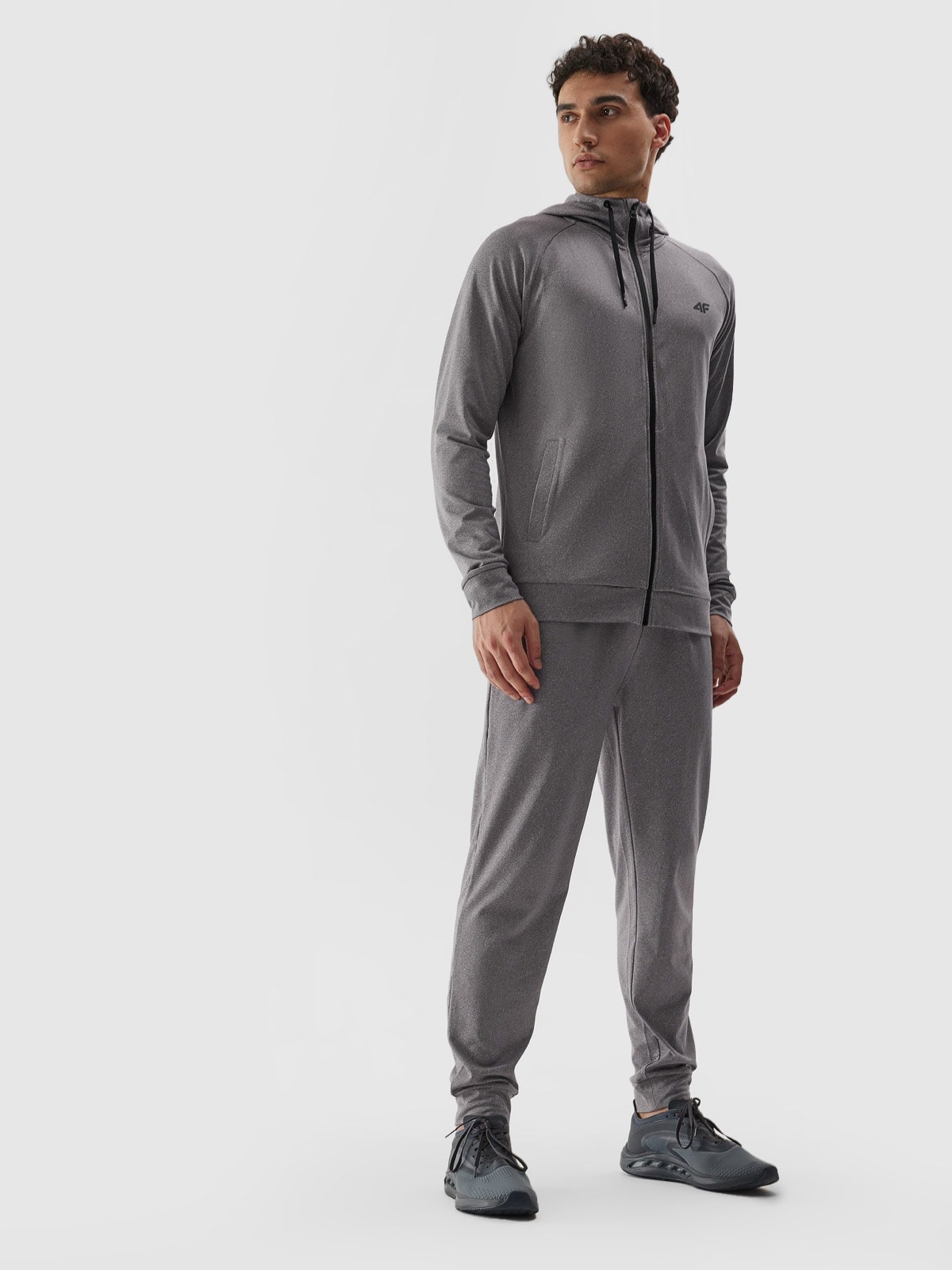 Pantaloni de antrenament din materiale reciclate pentru bărbați