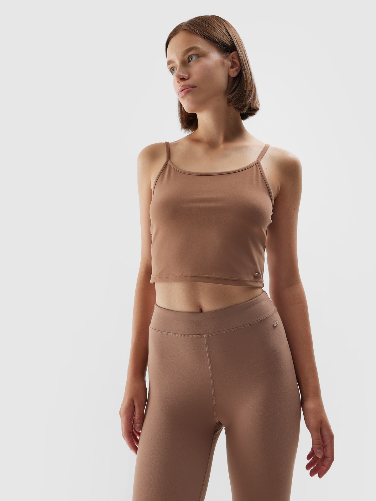 Crop-top slim unicolor pentru femei - maro