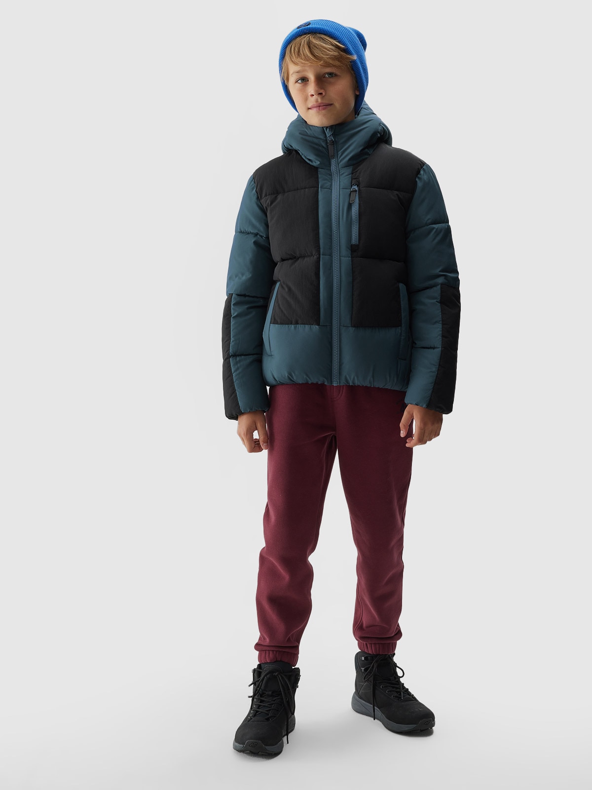 Chlapčenská zatepľovacia bunda so syntetickou výplňou - tmavomodrá