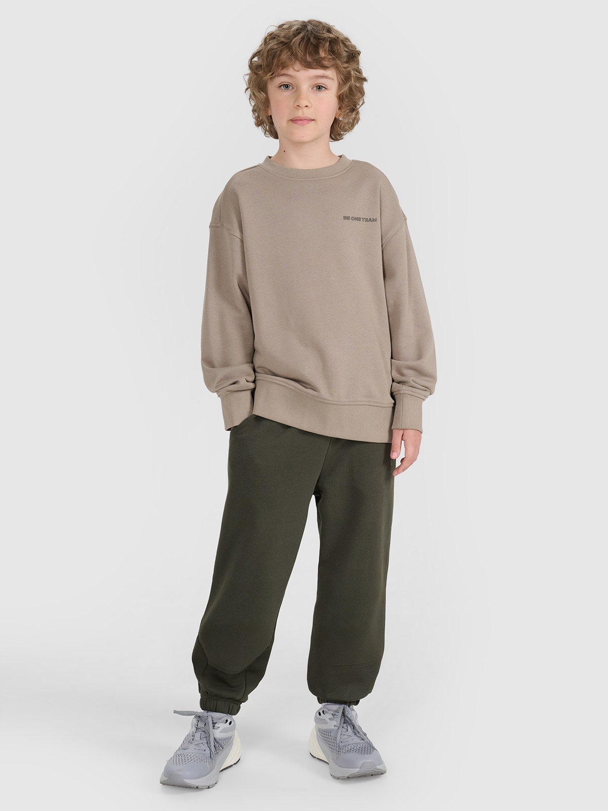 Pantaloni jogger de trening pentru băieți - kaki