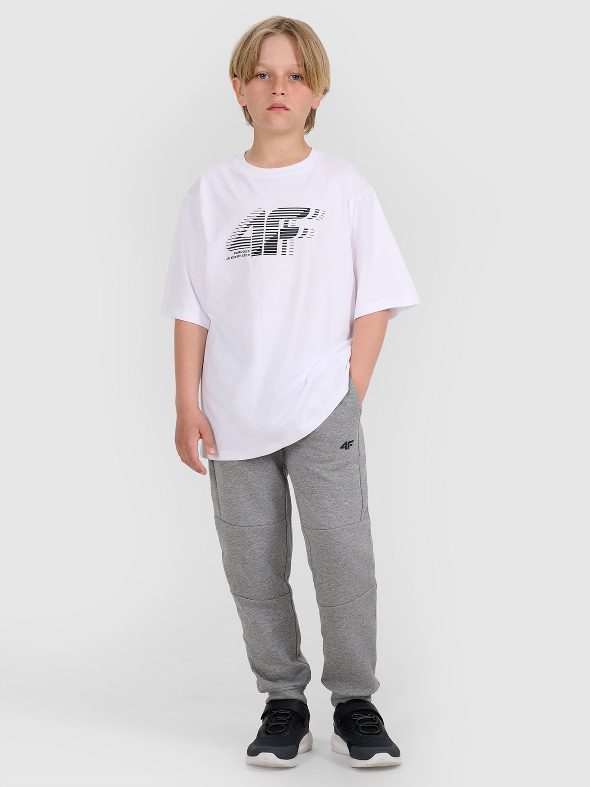 4F Pantaloni jogger de trening pentru băieți - gri