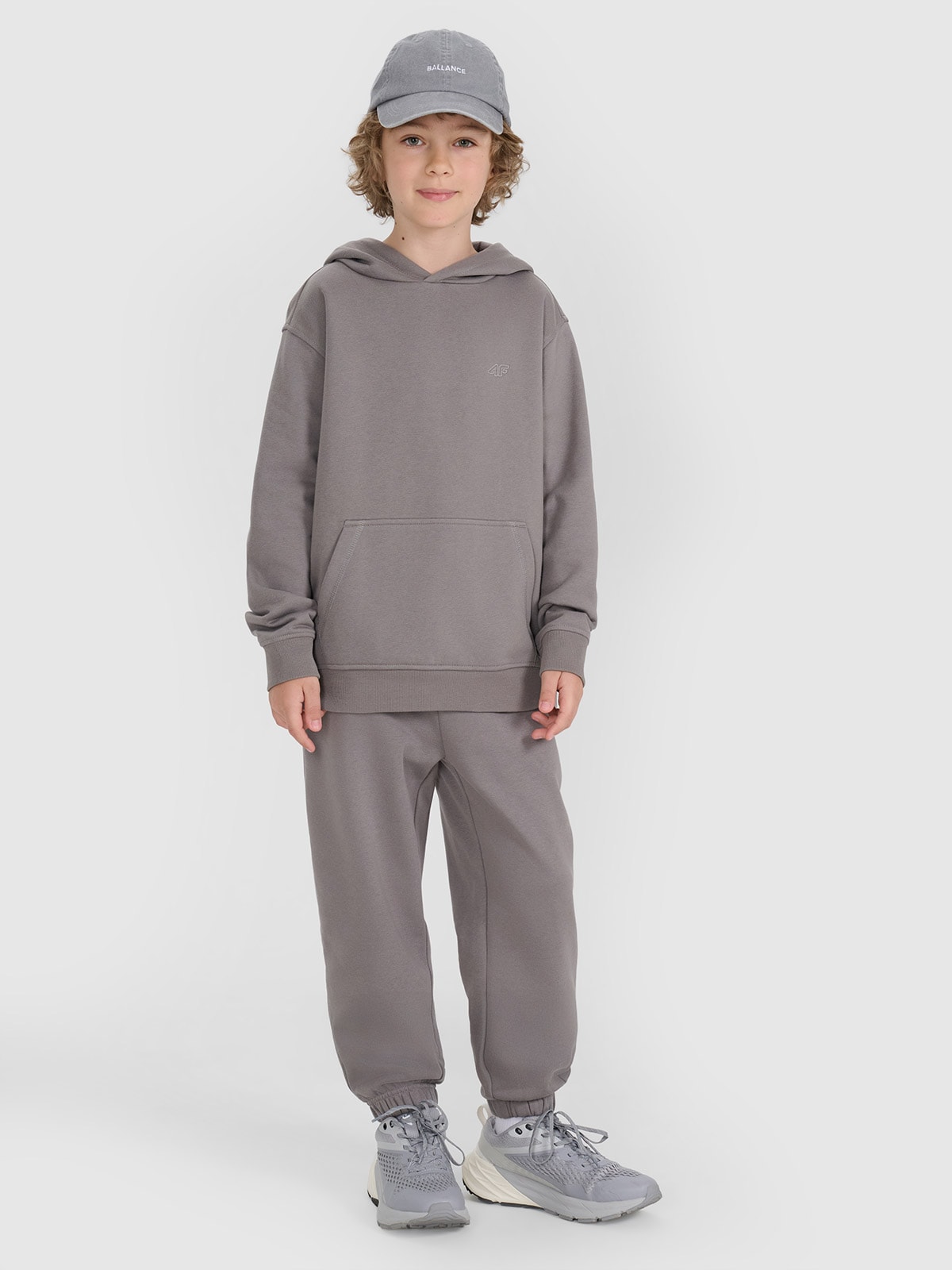 Pantaloni jogger de trening pentru băieți - gri