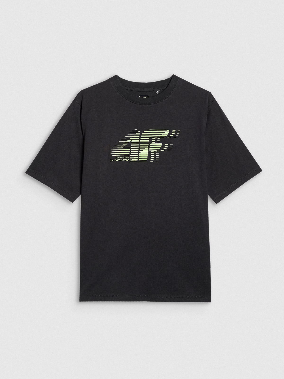 4F T-shirt oversize z nadrukiem chłopięcy - czarny 140 (9-10