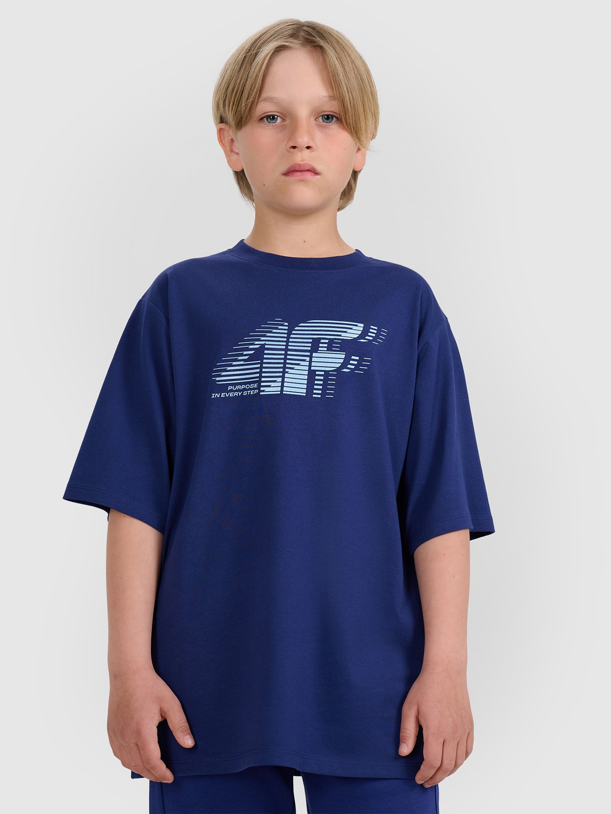 4F T-shirt oversize z nadrukiem chłopięcy - granatowy 140 (9-10