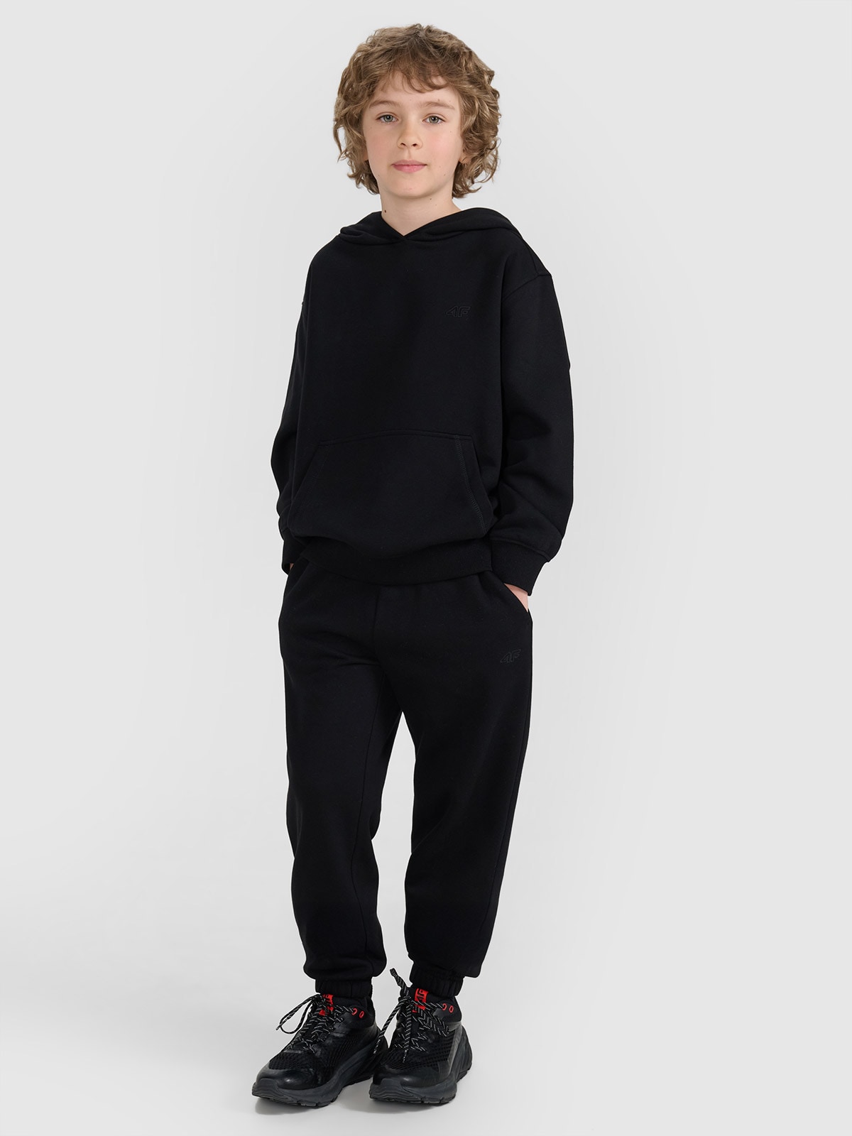 Pantaloni jogger de trening pentru băieți - negri