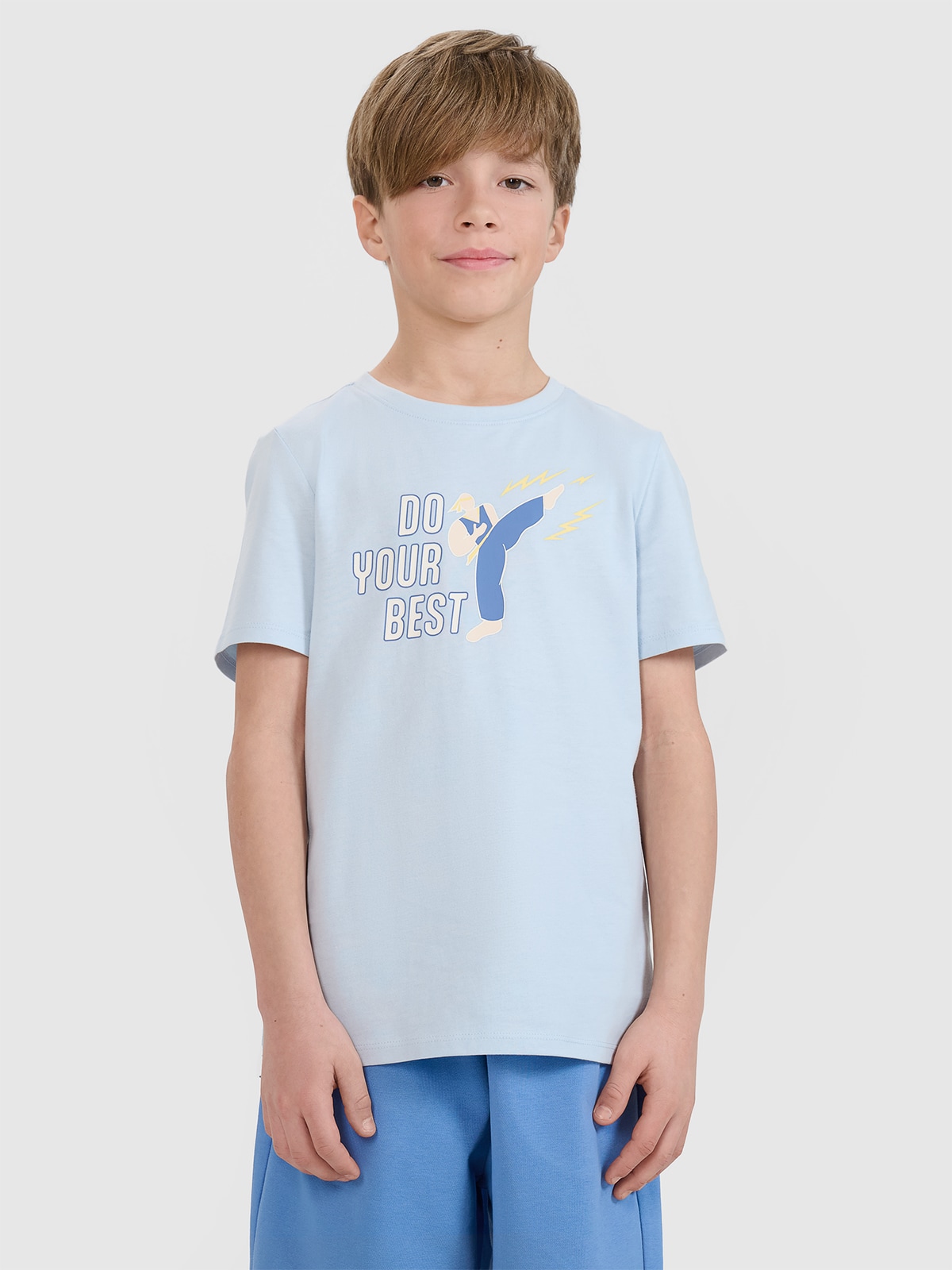 TRICOU