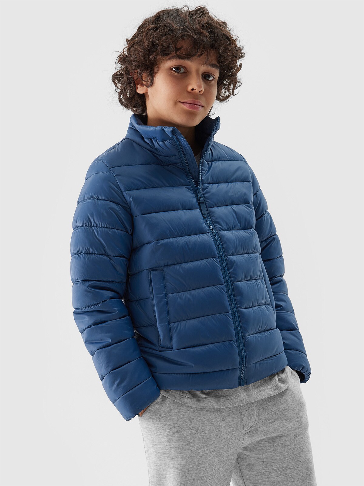 Chlapčenská zatepľovacia bunda s recyklovanou výplňou - modrá