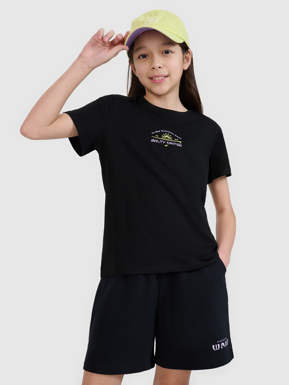TRICOU