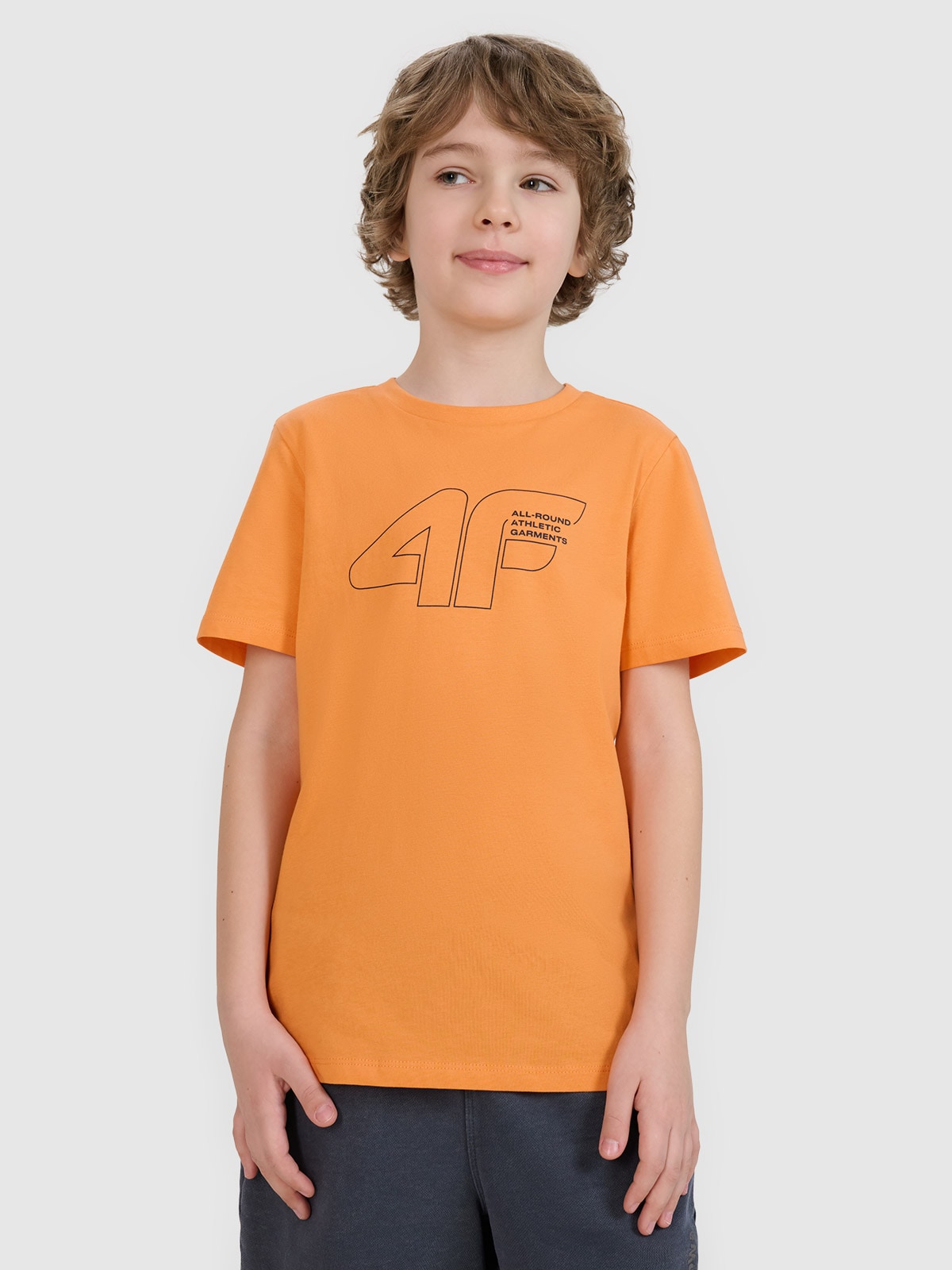 TRICOU