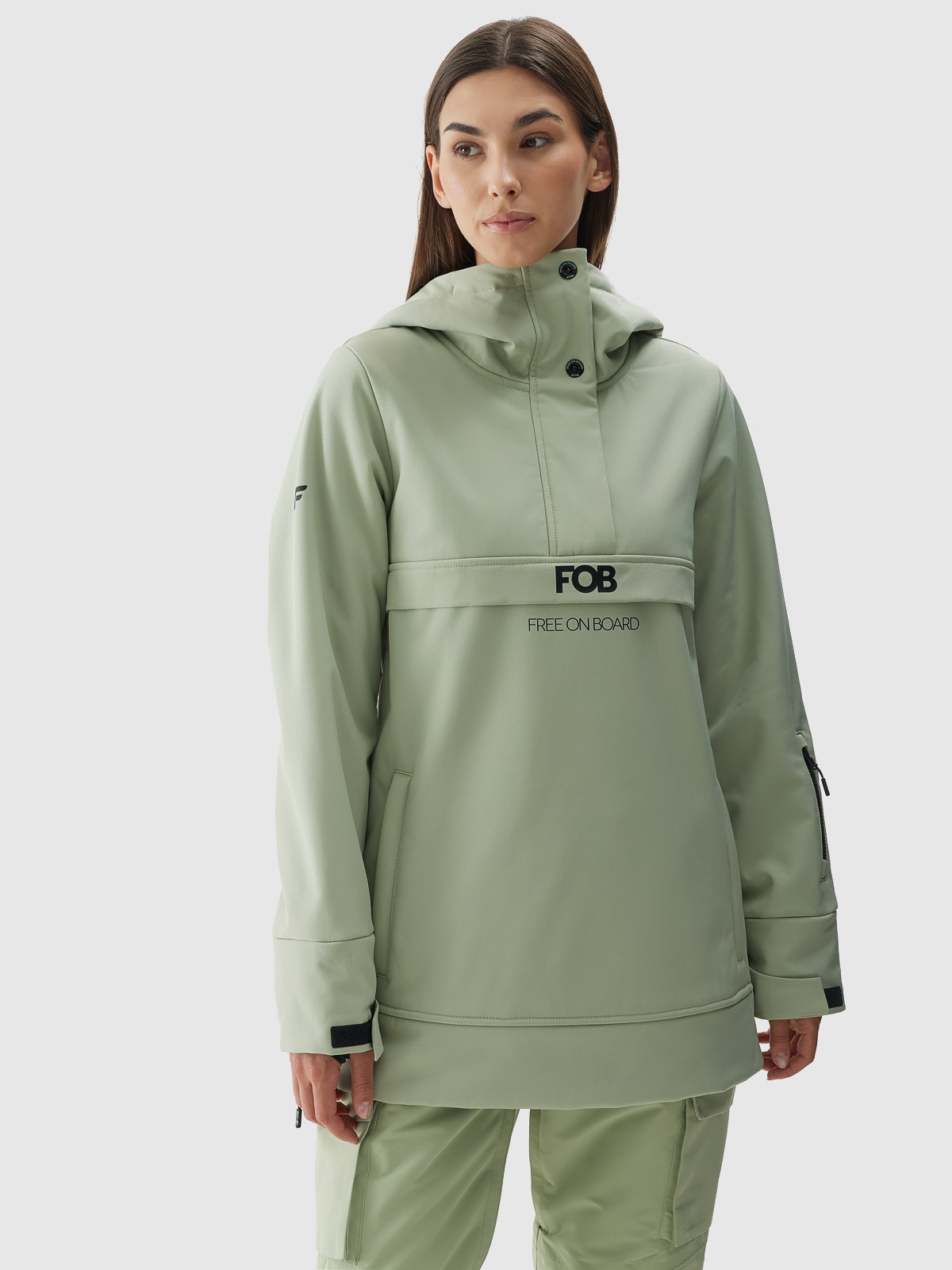 Dámska snowboardová softshellová bunda s membránou 5000 - zelenáá