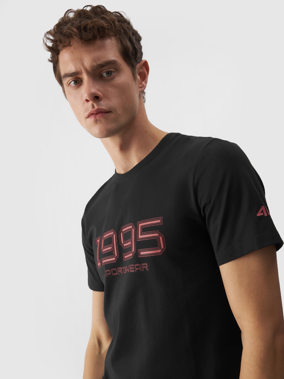 Tricou regular cu inscripție pentru bărbați - negru