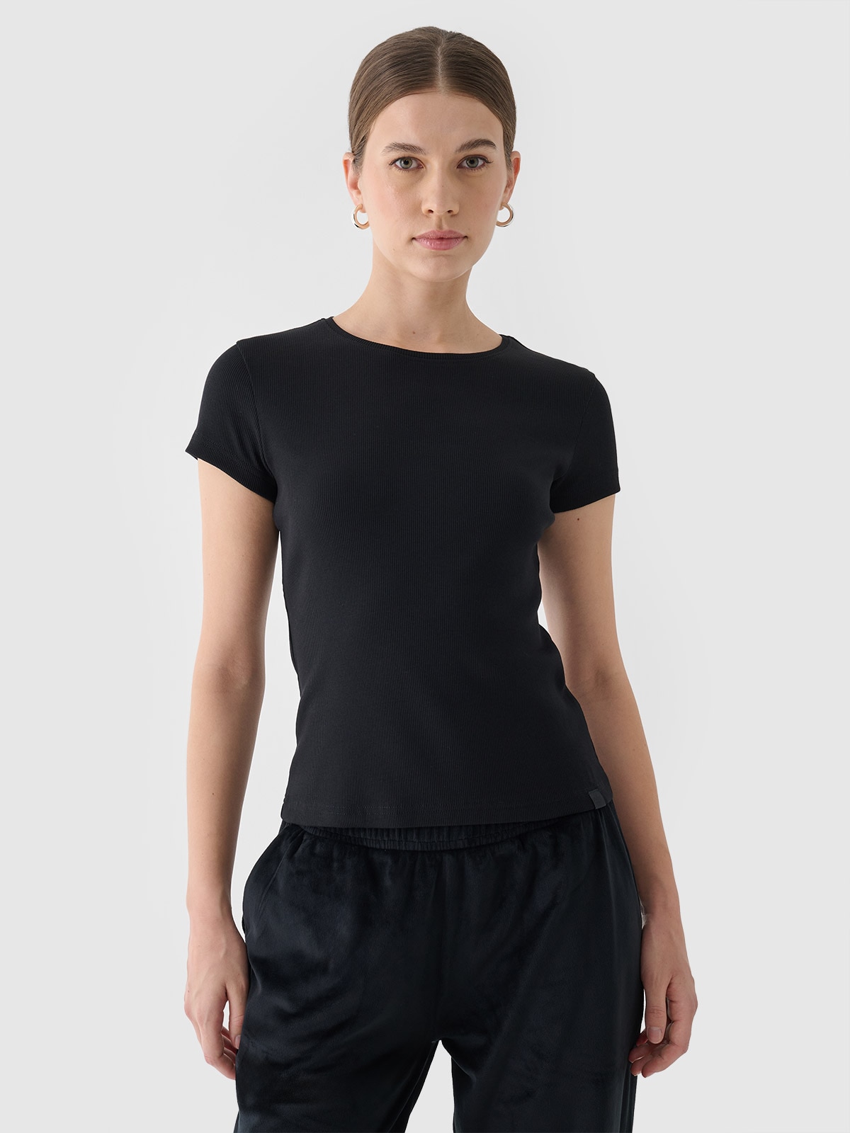 Tricou slim unicolor pentru femei - negru