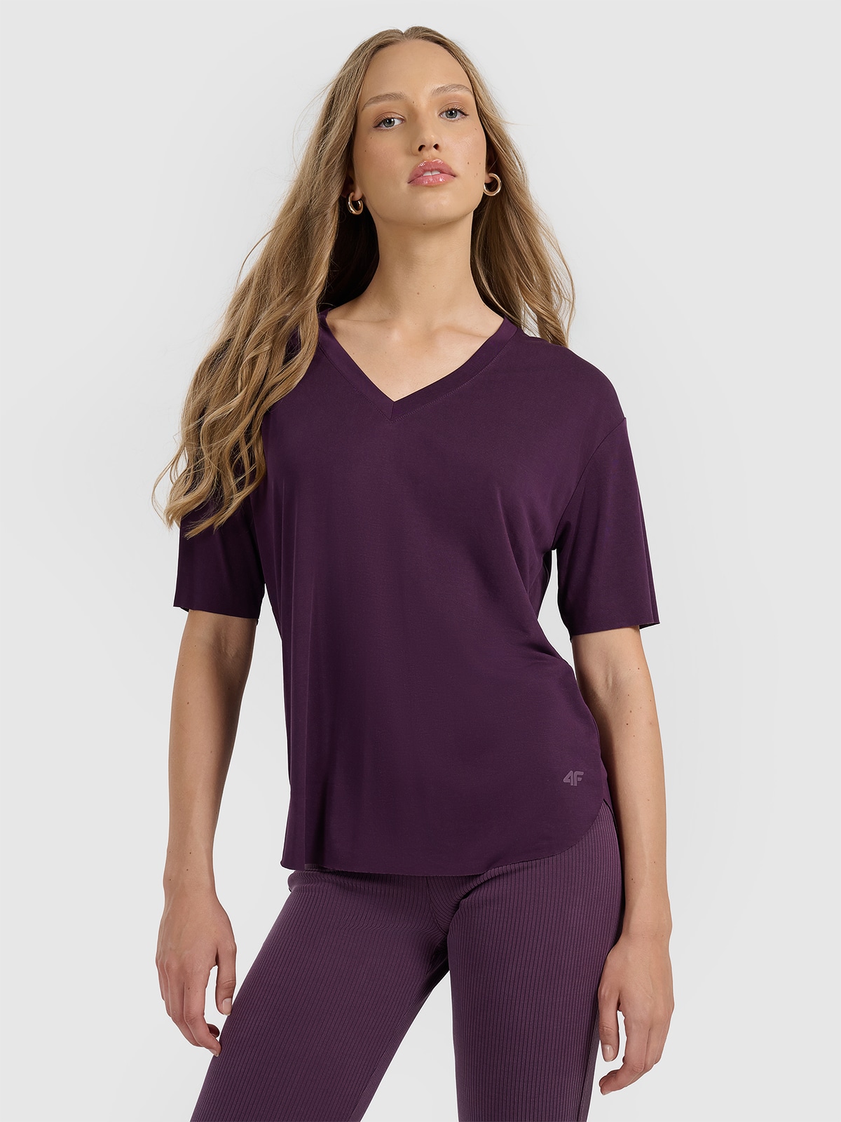 4F T-shirt oversize z modalem damski - fioletowy