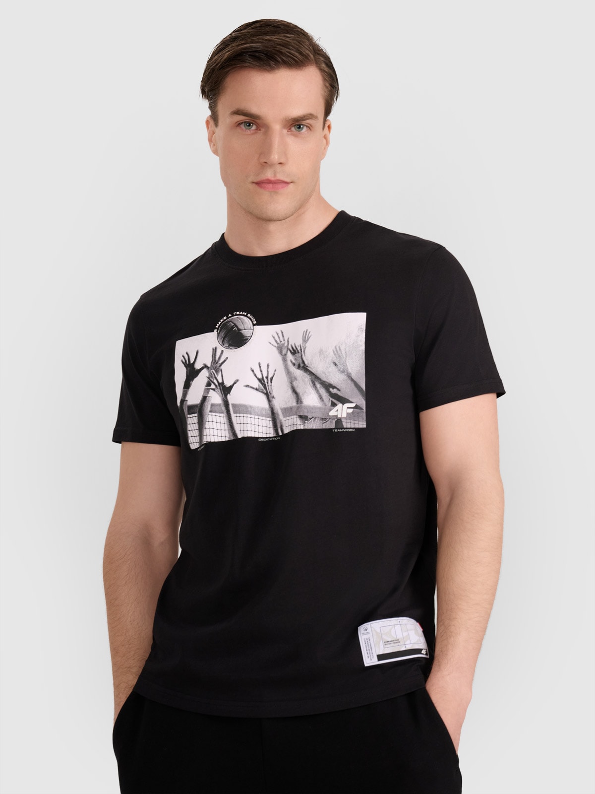 TRICOU