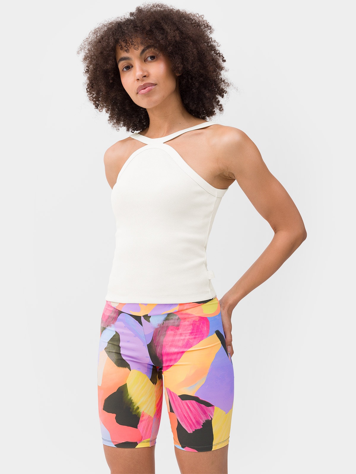 Crop-top din tricot striat pentru femei