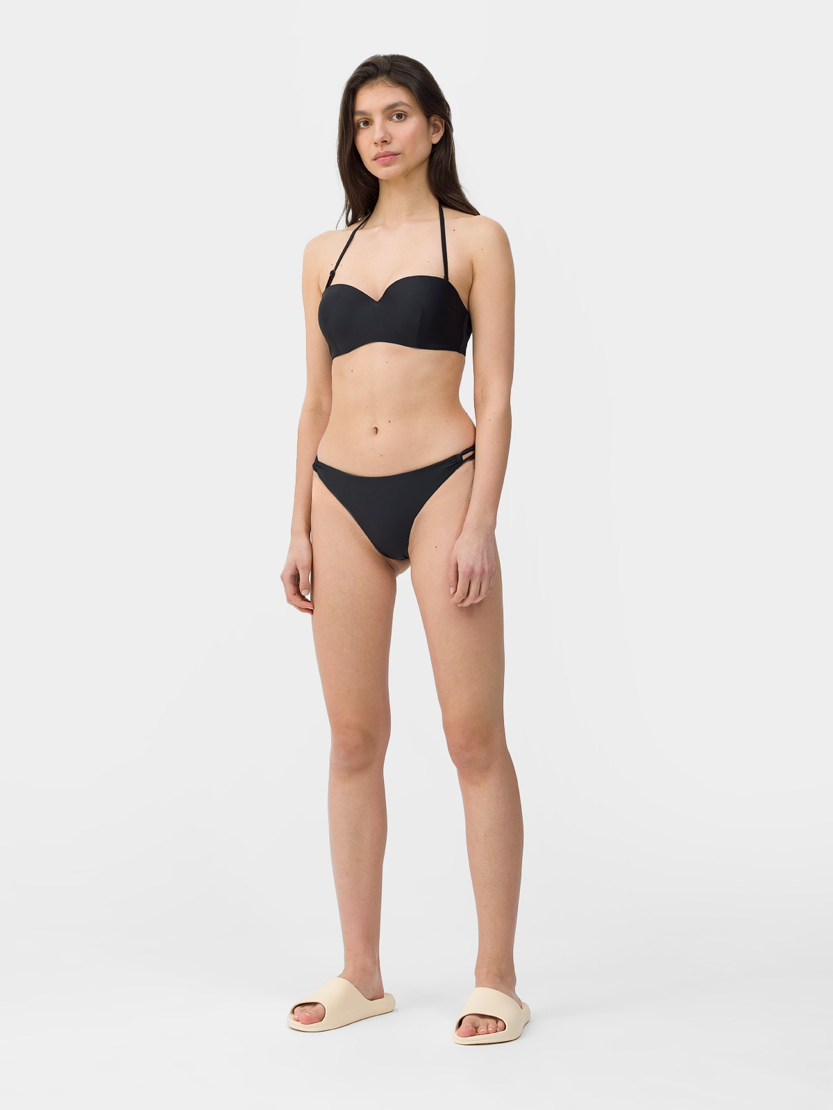 Slip de bikini din materiale reciclate pentru femei