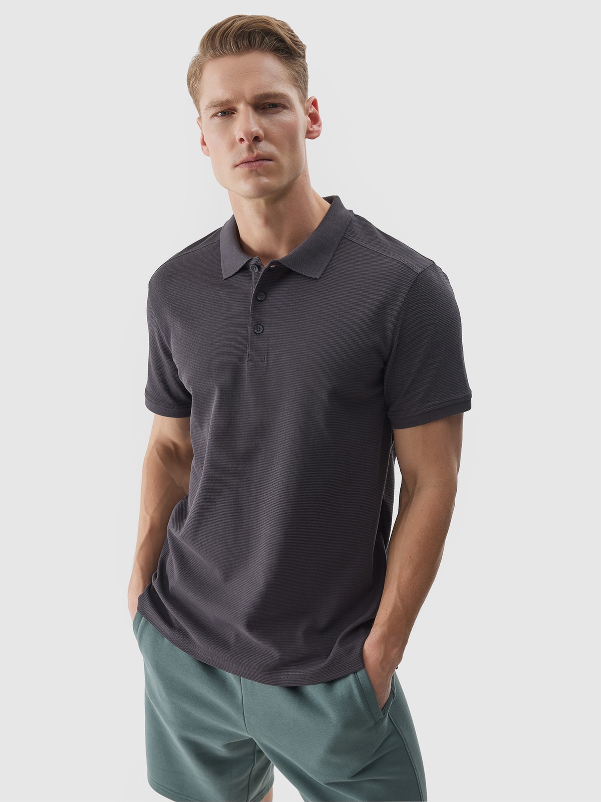 Tricou polo regular pentru bărbați - culoarea grafit