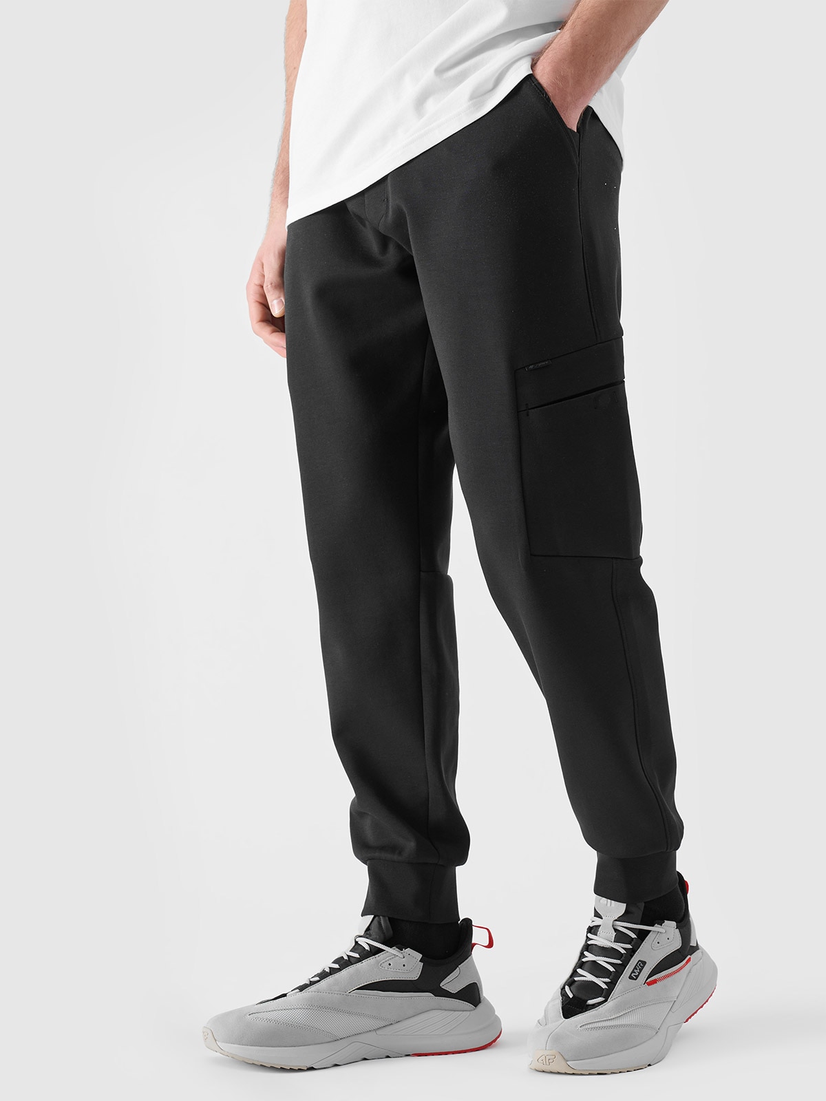 Pantaloni jogger de trening pentru bărbați - negri