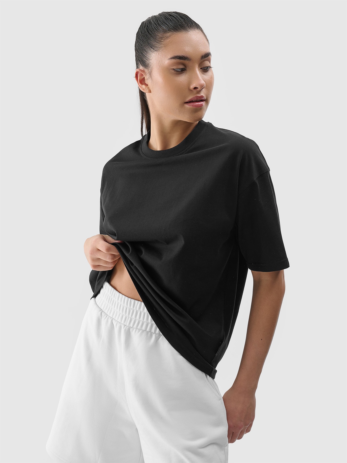 Tricou oversize unicolor pentru femei - negru