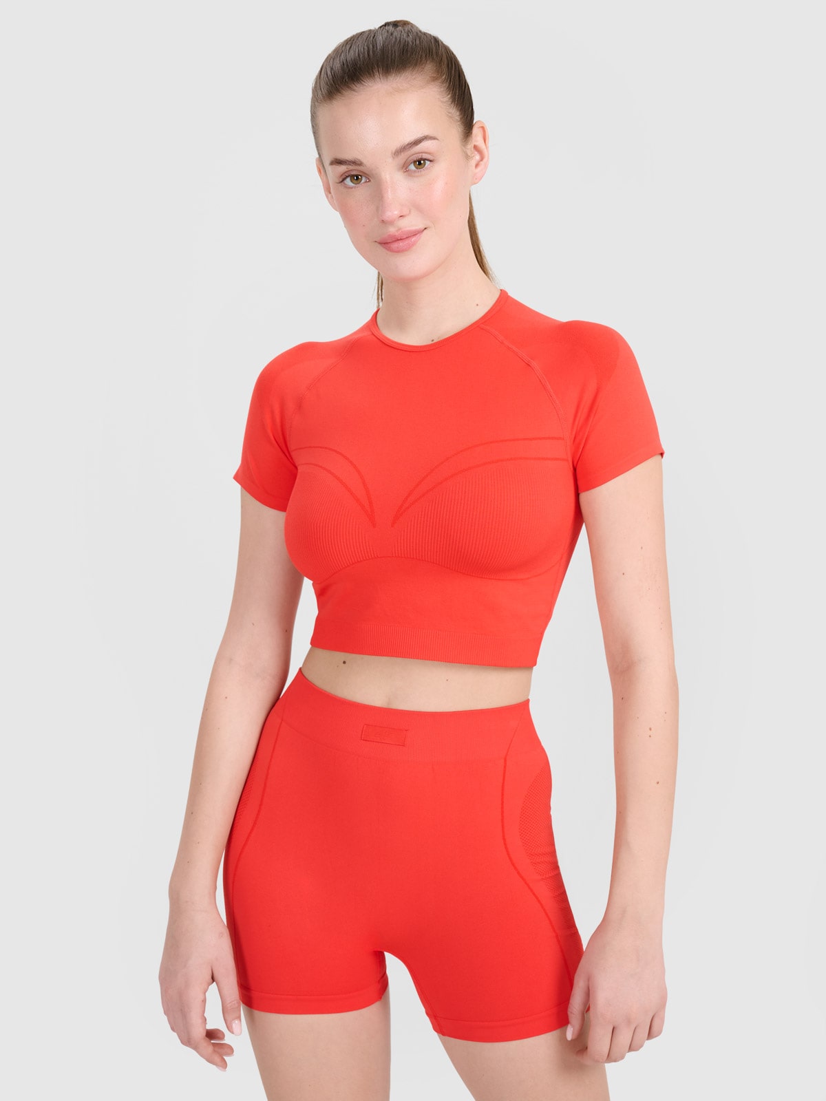 Crop-top de antrenament slim fără cusături pentru femei - roșu