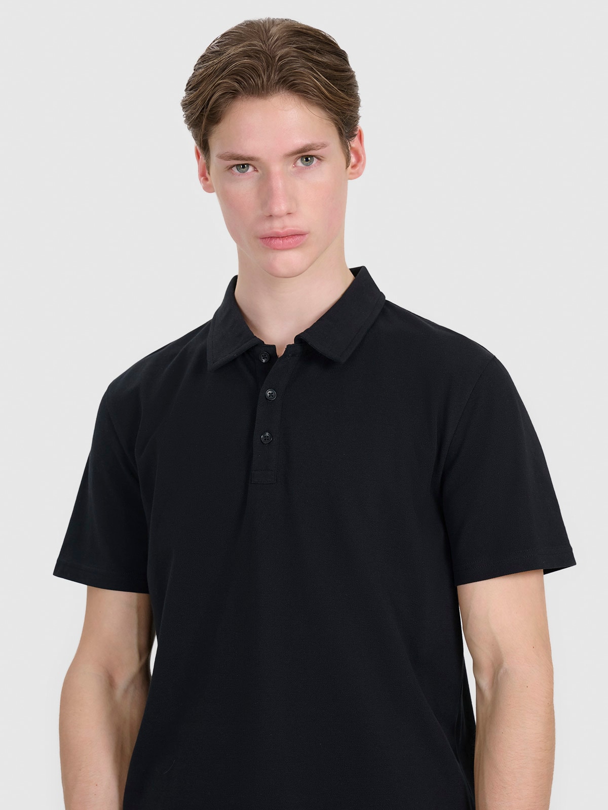 Tricou polo regular pentru bărbați - negru