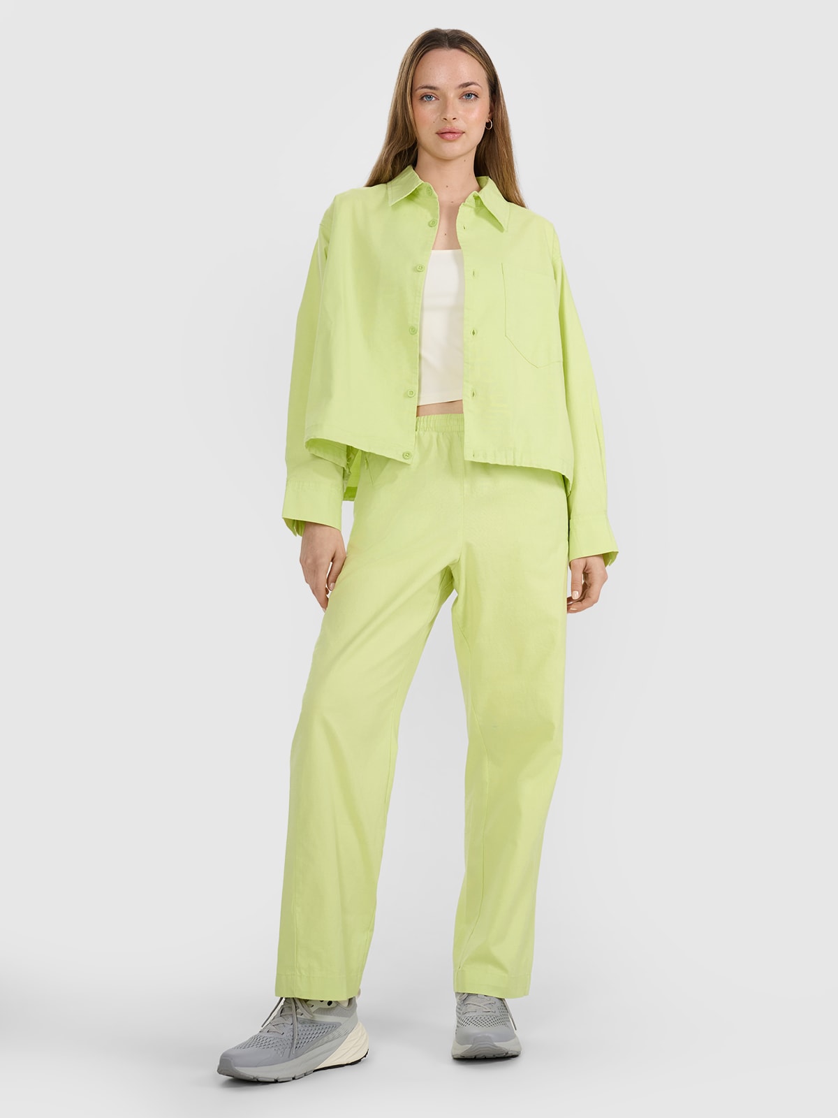 Pantaloni casual pentru femei - galbeni