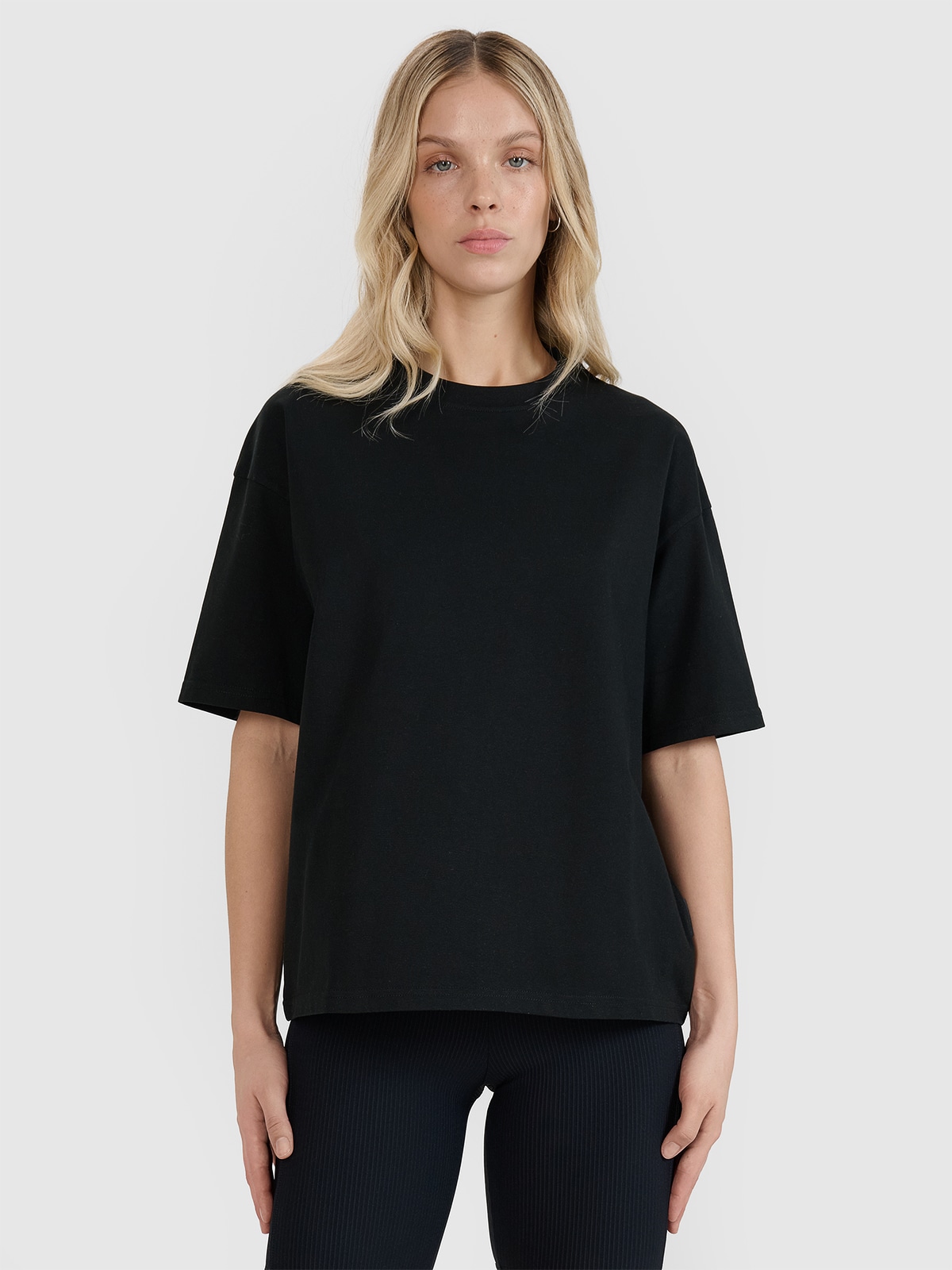 Tricou oversize cu imprimeu pentru femei - negru