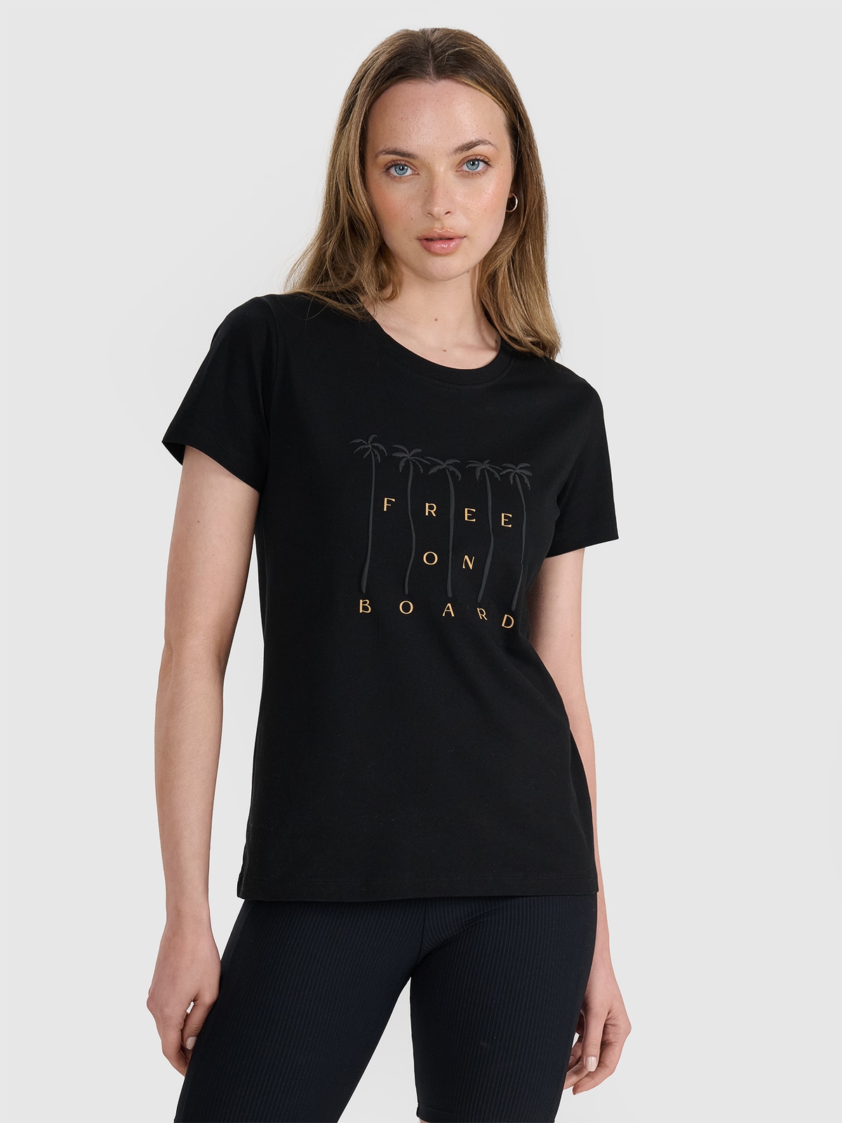 Tricou regular cu imprimeu pentru femei - negru
