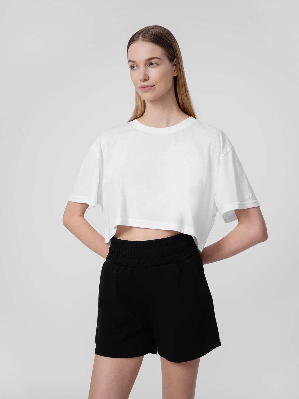 Dámské tričko crop top oversize s modalovými viskózovými vlákny