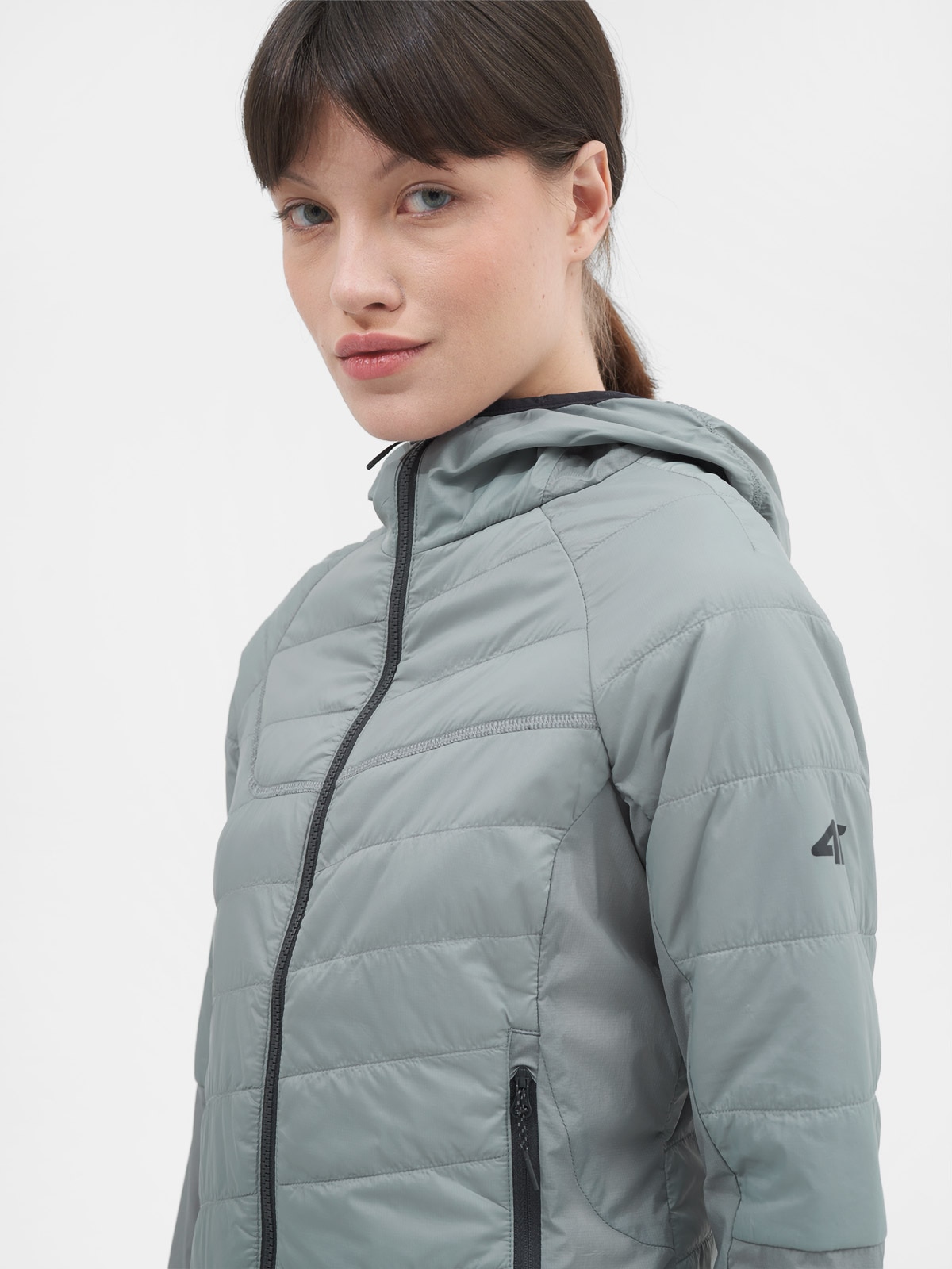 Jachetă de trekking din puf cu umplutura sintetică PrimaLoft® Black Eco pentru femei