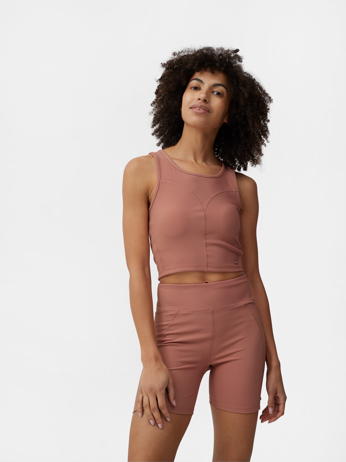 Crop - top din tricot striat pentru femei