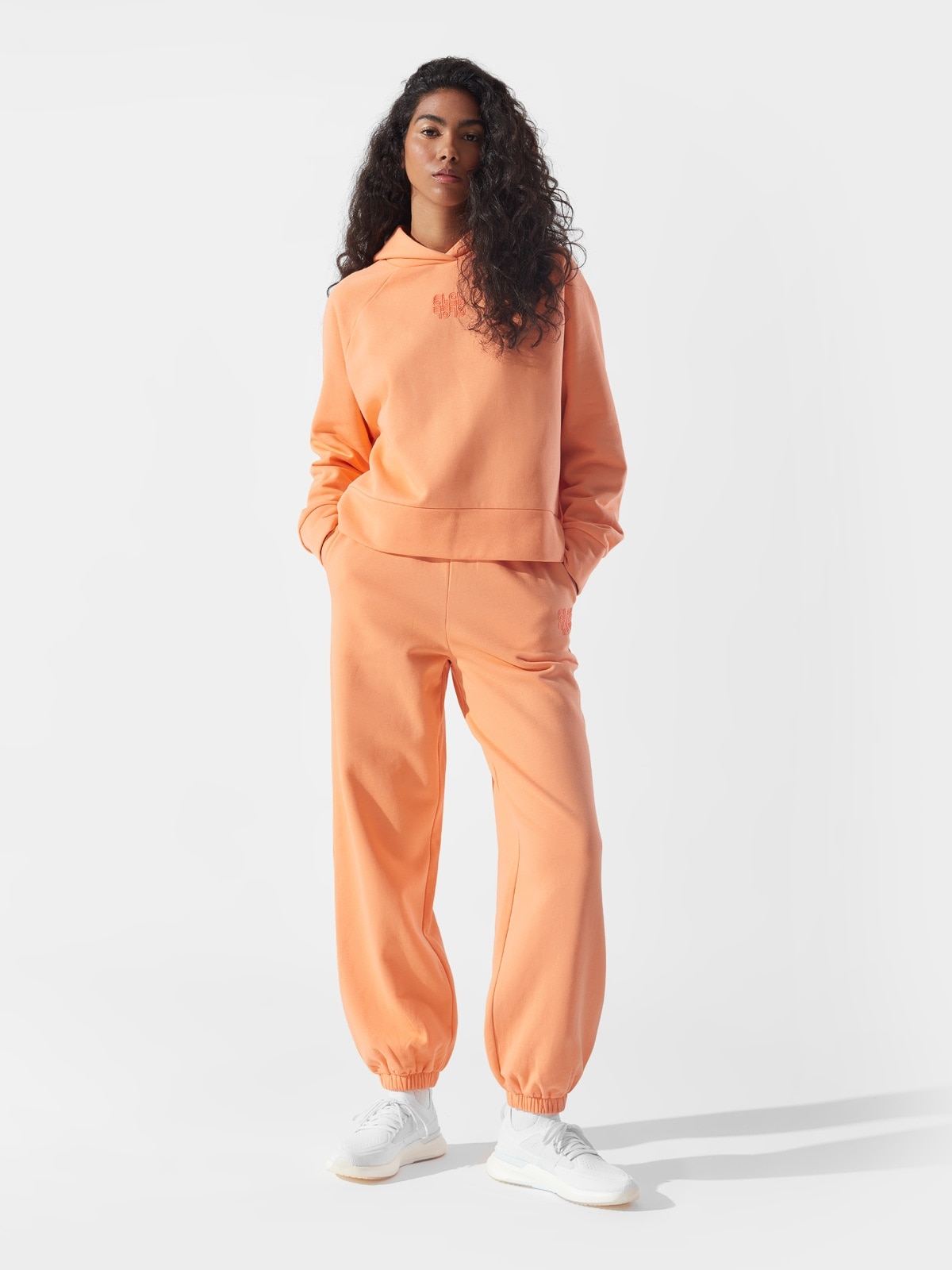 Pantaloni jogger de molton cu bumbac organic pentru femei 4F x Anna Lewandowska