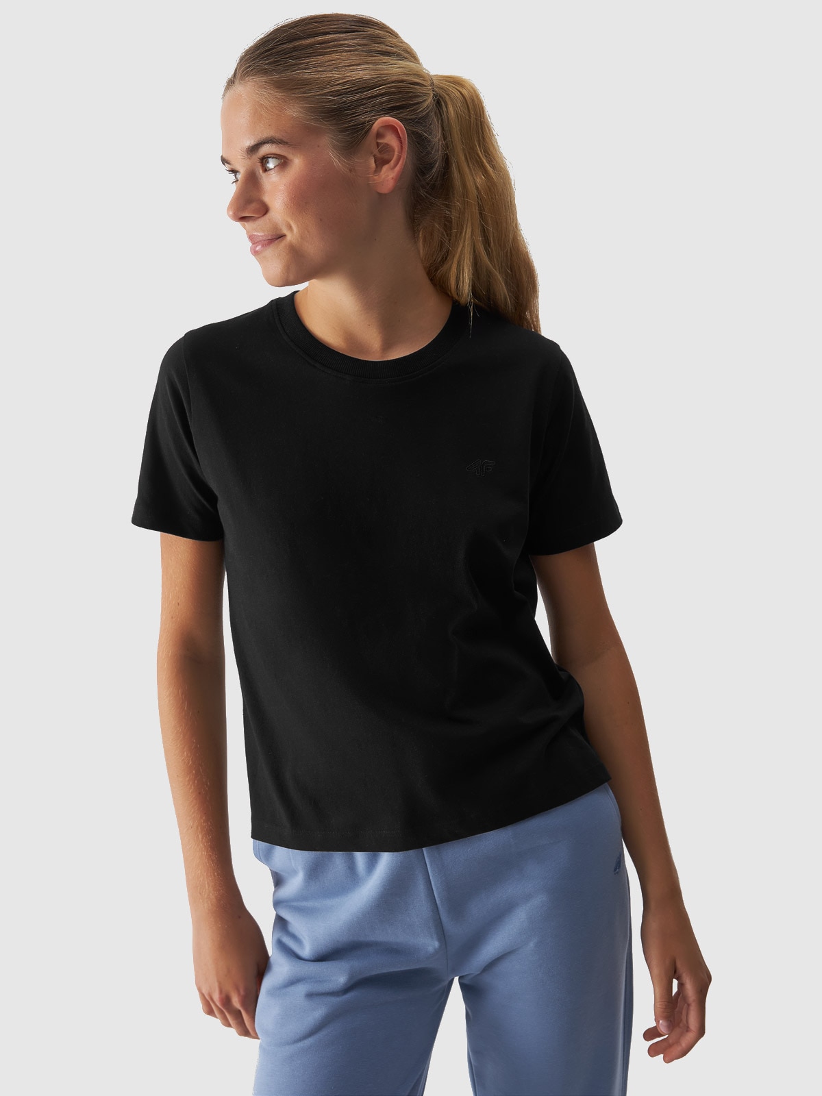 Tricou regular unicolor pentru femei - negru