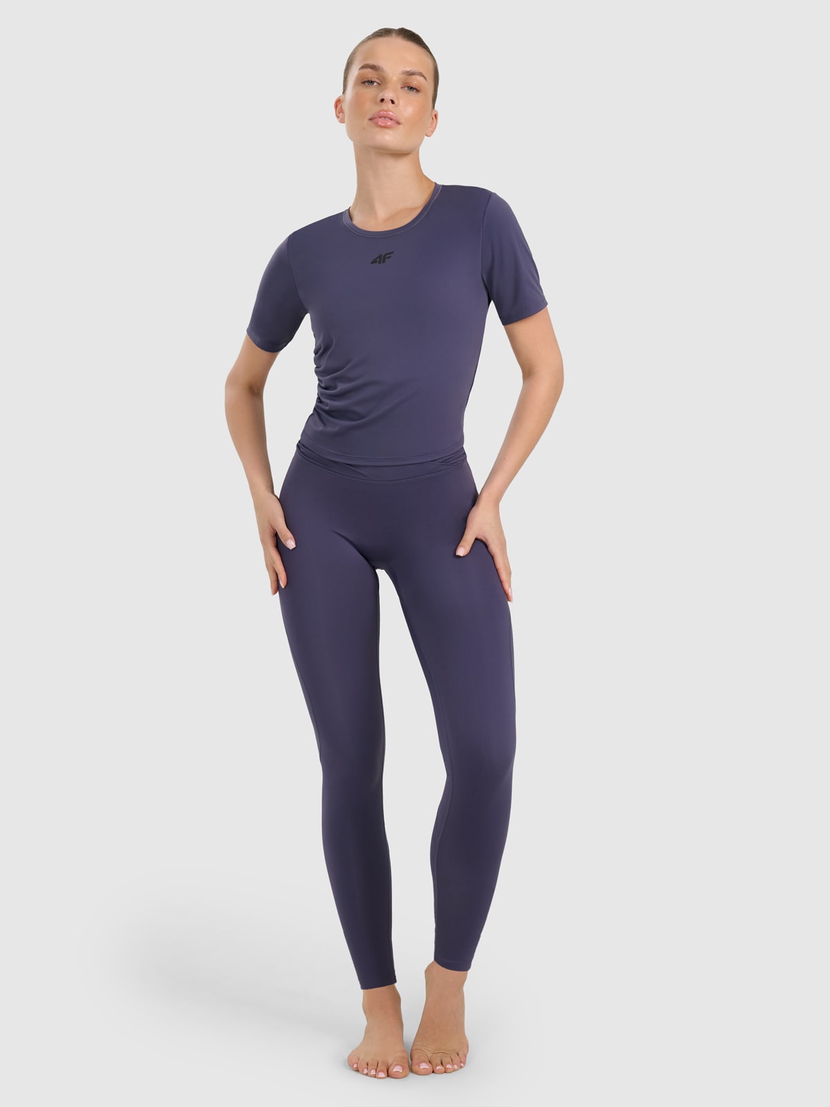 4F Legginsy do jogi i pilatesu szybkoschnące damskie - granatowe