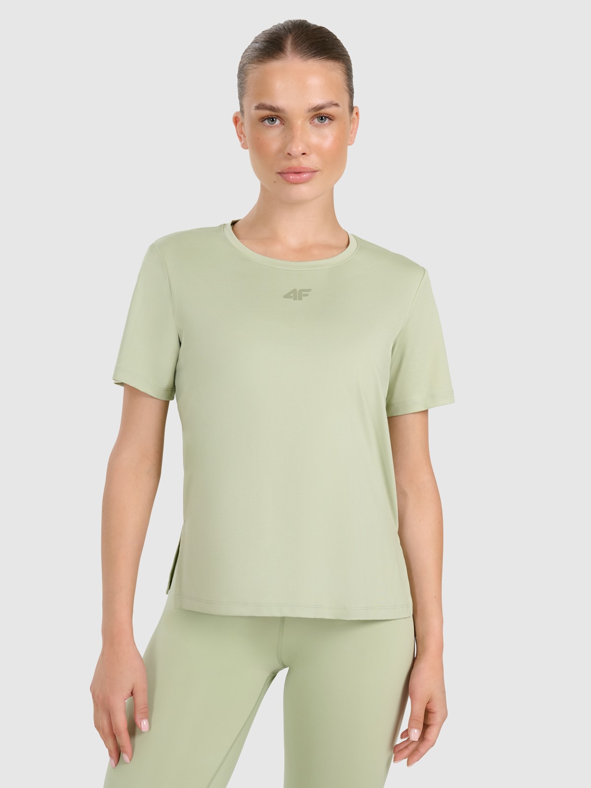 4F Tricou de antrenament regular cu uscare rapidă pentru femei - verde