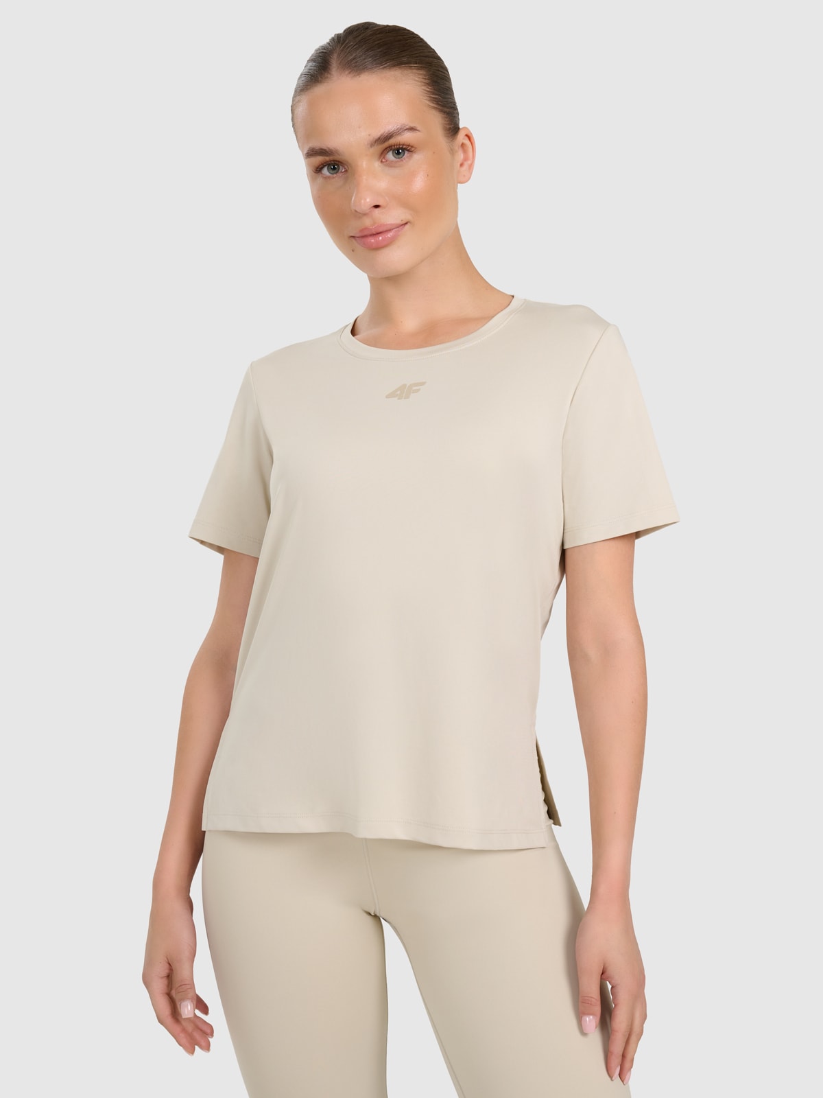 4F Tricou de antrenament slim cu uscare rapidă pentru femei - bej