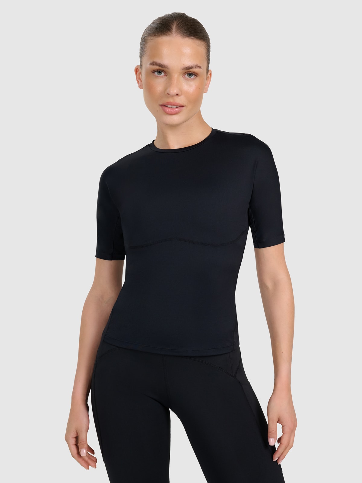 4F Tricou de antrenament slim cu uscare rapidă pentru femei - negru