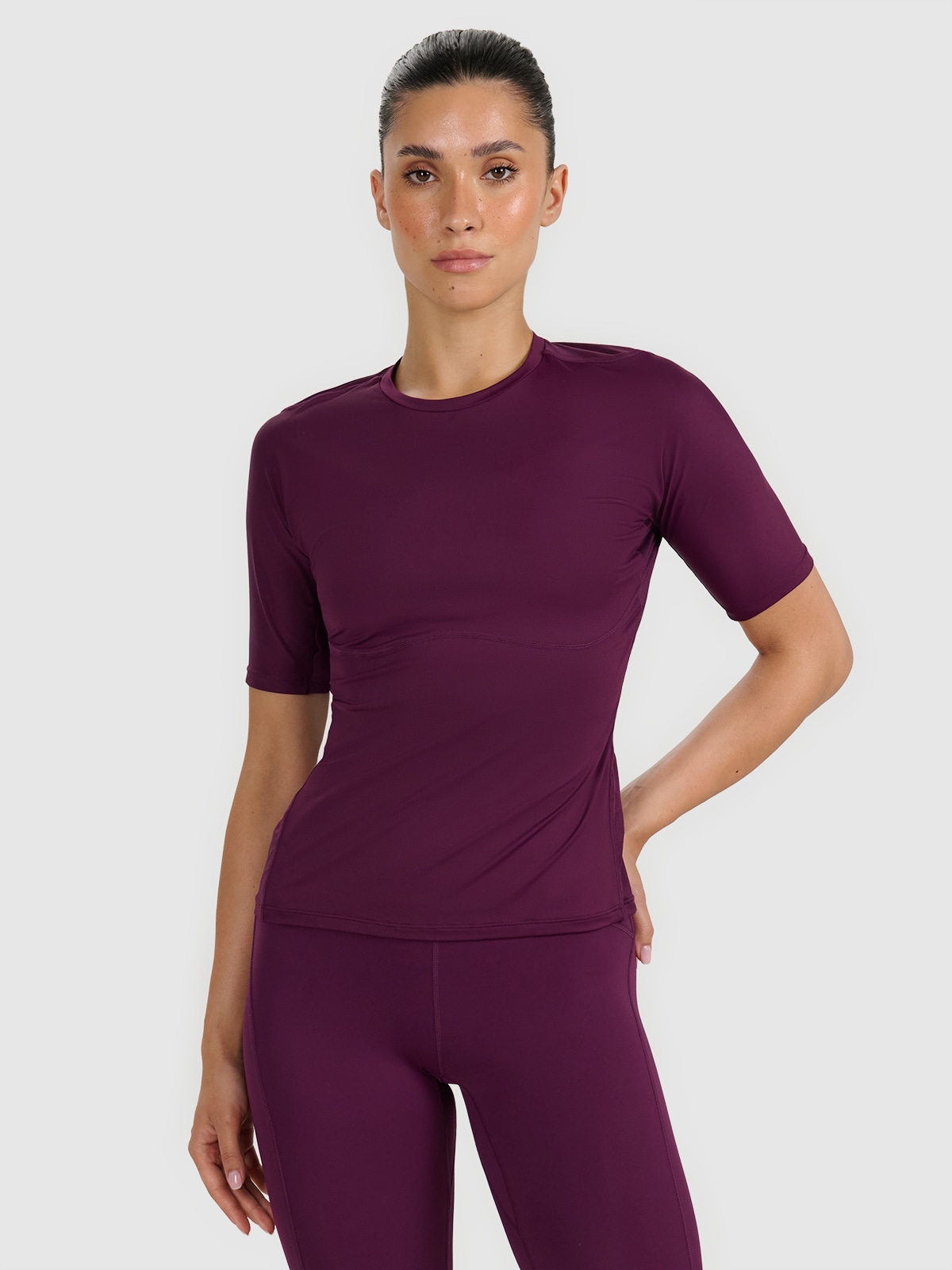 4F Tricou de antrenament slim cu uscare rapidă pentru femei - mov