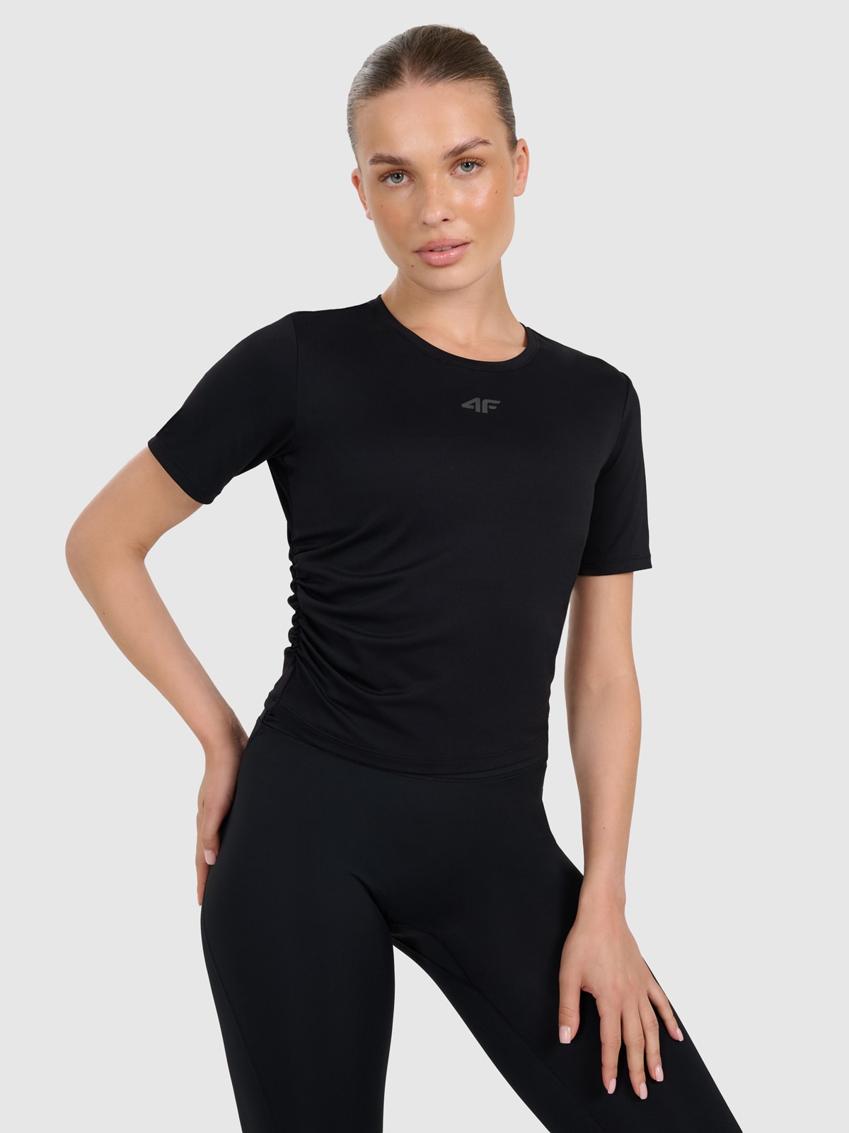 4F Crop-top pentru yoga și pilates cu uscare rapidă pentru femei - albastru