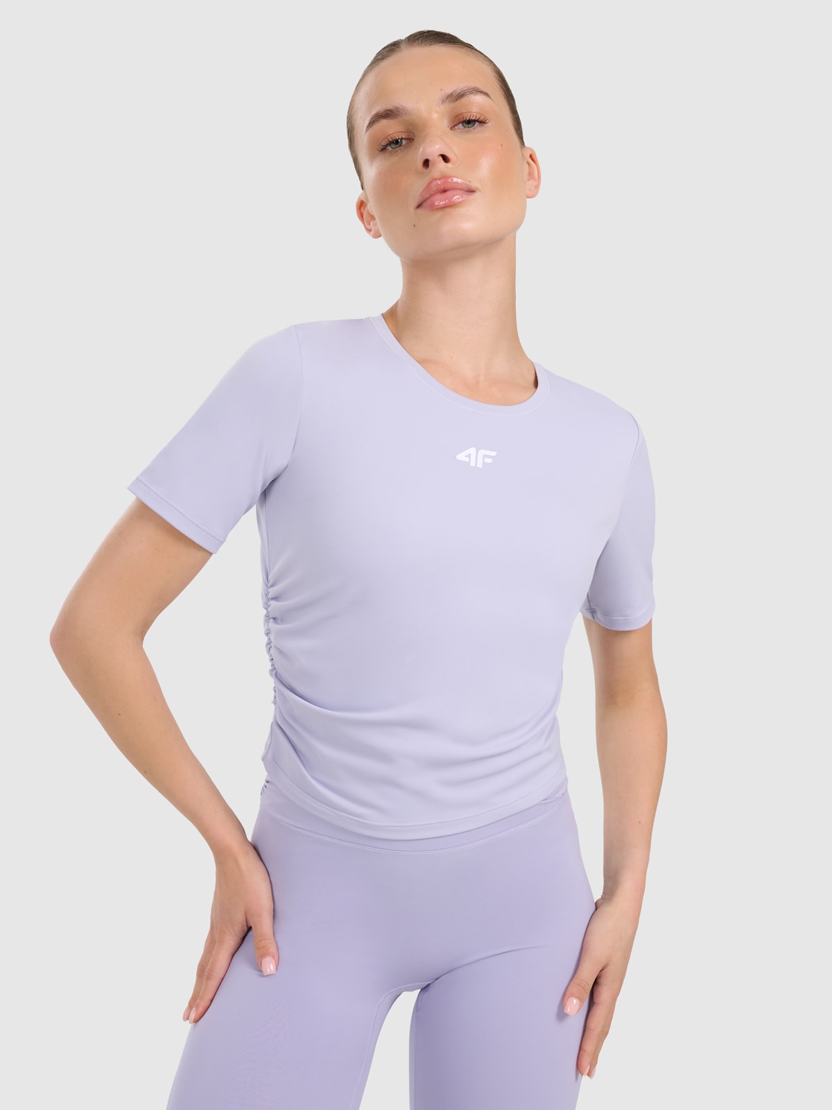 4F Crop-top pentru yoga și pilates cu uscare rapidă pentru femei - albastru