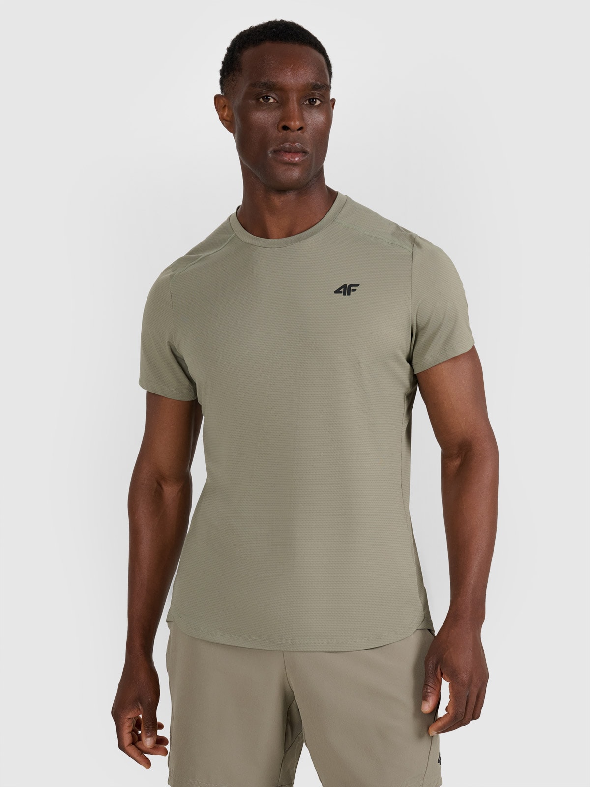 4F Tricou de antrenament cu uscare rapidă pentru bărbați - verde măsliniu/kaki