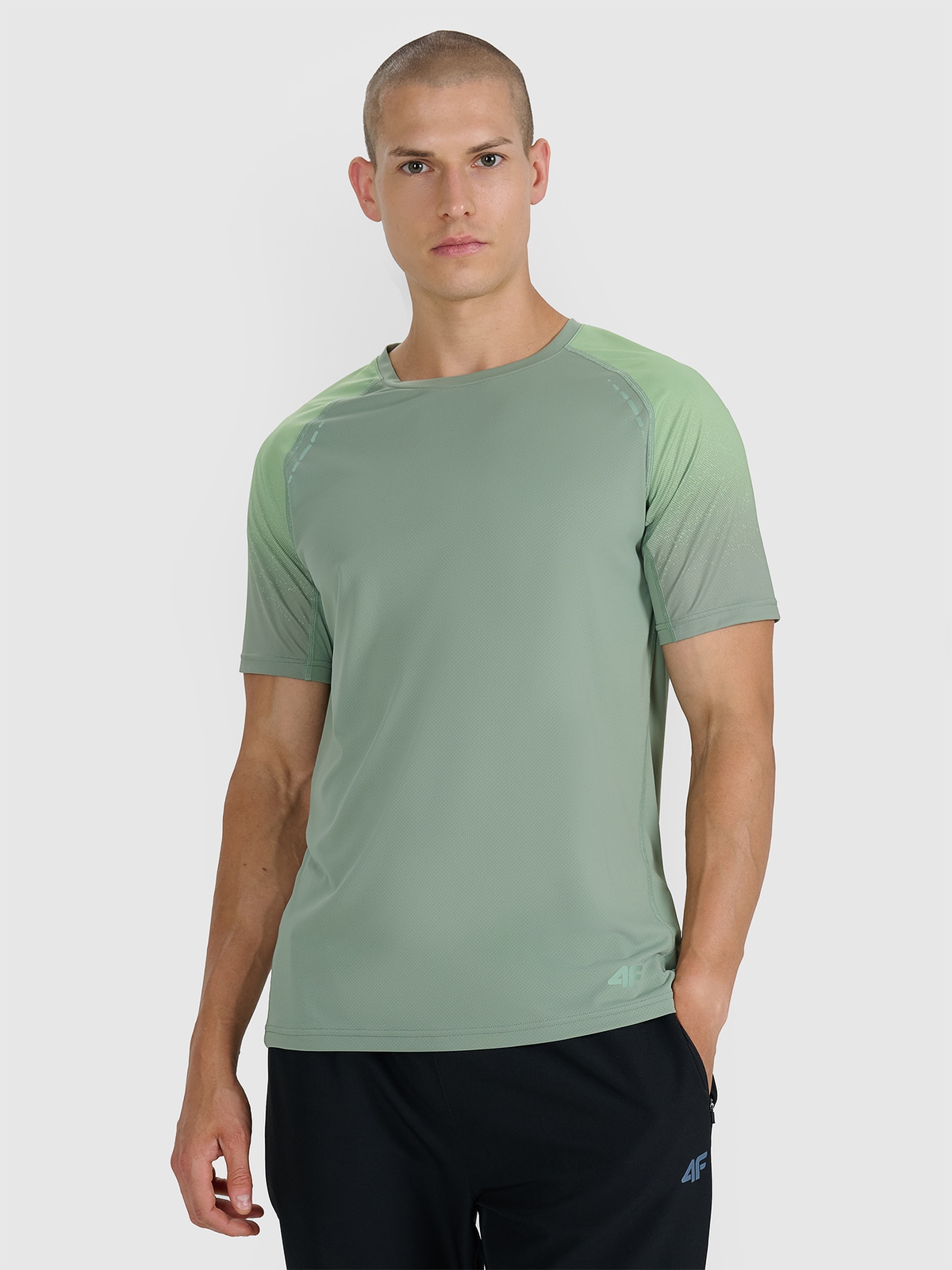4F Tricou de alergare pe teren cu uscare rapidă pentru bărbați - verde măsliniu