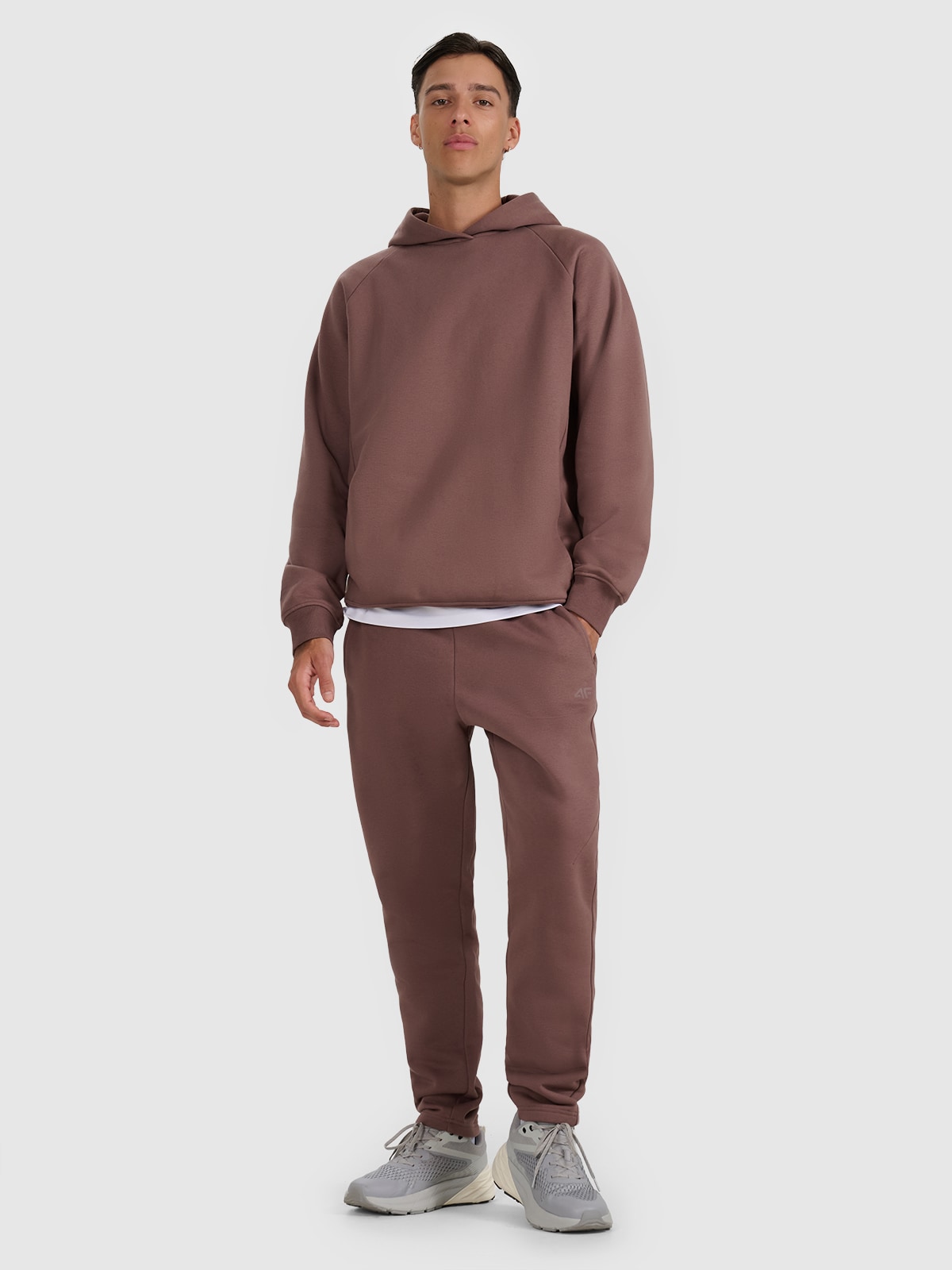 4F Pantaloni de trening pentru bărbați - maro