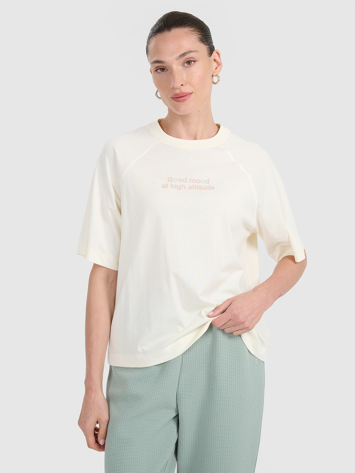 4F Tricou oversize cu imprimeu pentru femei - alb