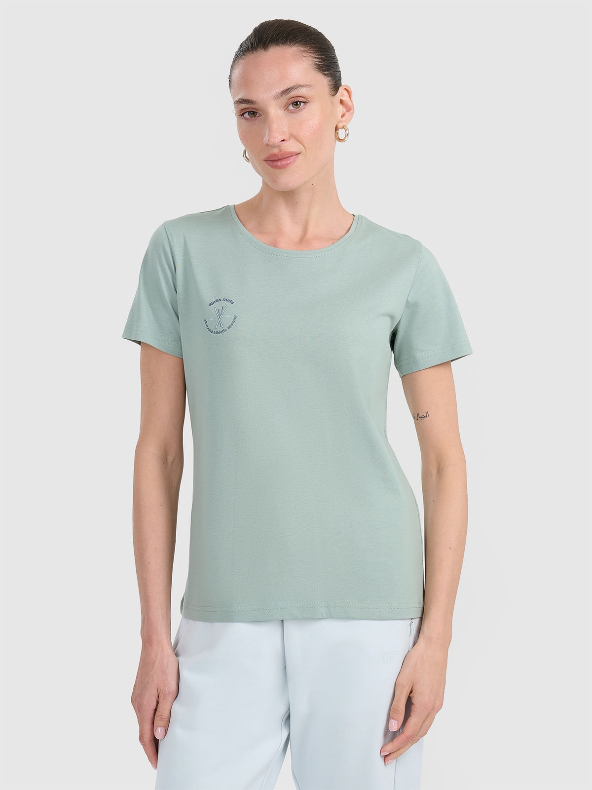 4F TRICOU