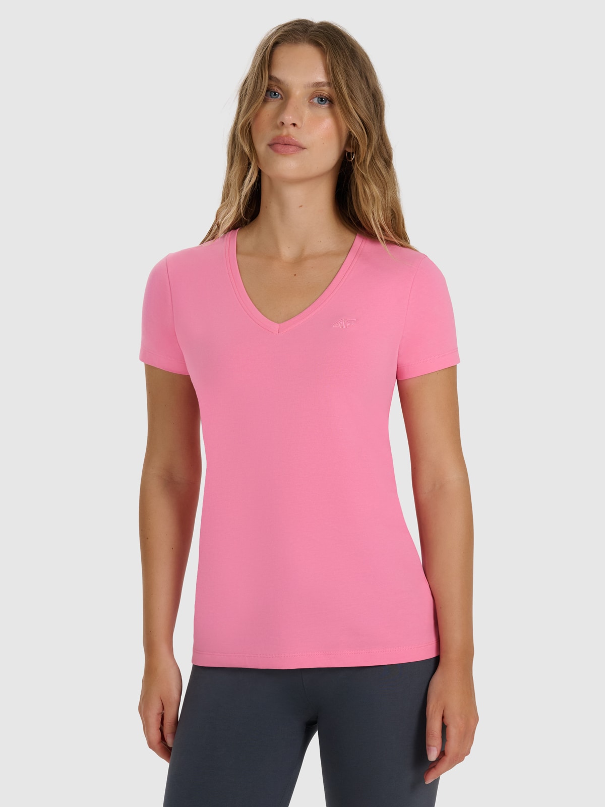 4F Tricou slim unicolor pentru femei - roz