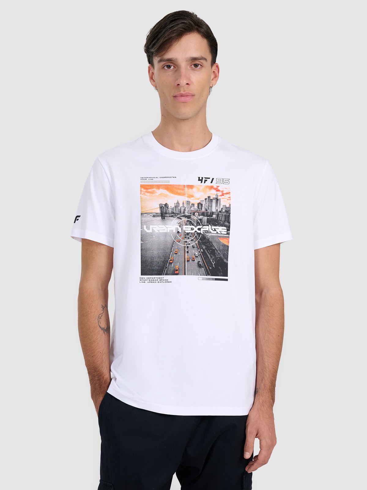 4F TRICOU