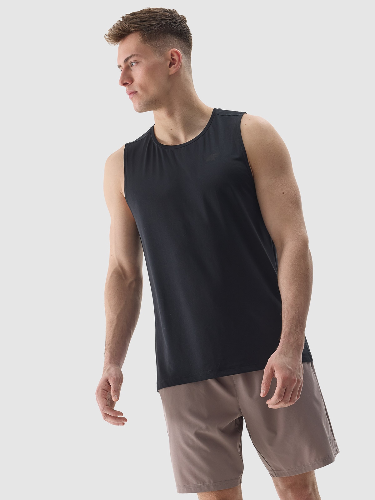 Tank top regular de antrenament din material reciclat pentru bărbați - negru profund