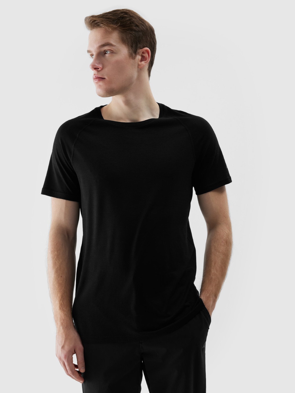 Tricou de trekking cu lâna Merino pentru bărbați - negru