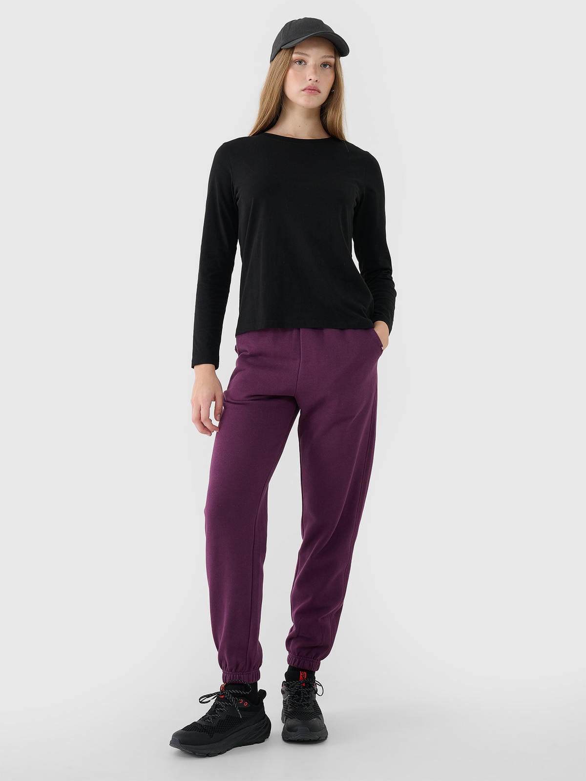 Pantaloni jogger de trening pentru femei - mov